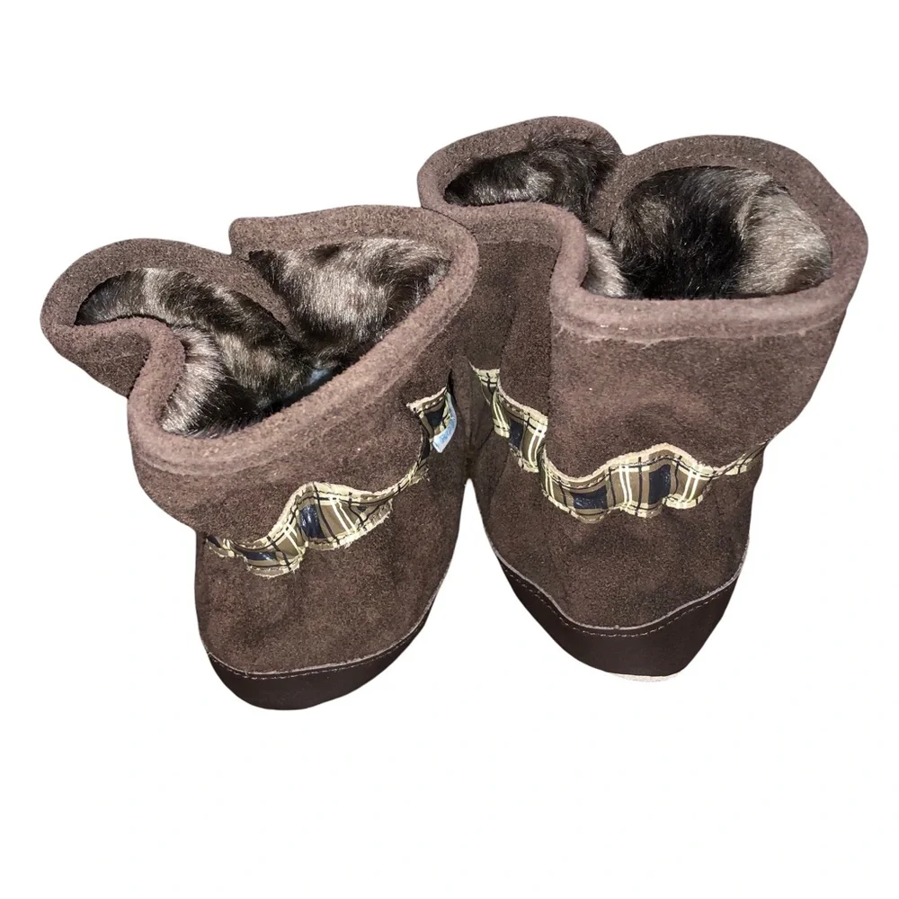 🌟LIKE NEW🌟 Robeez Cozy Ankle Bootie in Brown